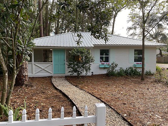 5th image of 1435 NW 7th Ave