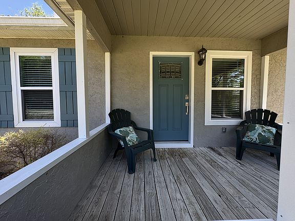3rd image of 115A Montrose Dr