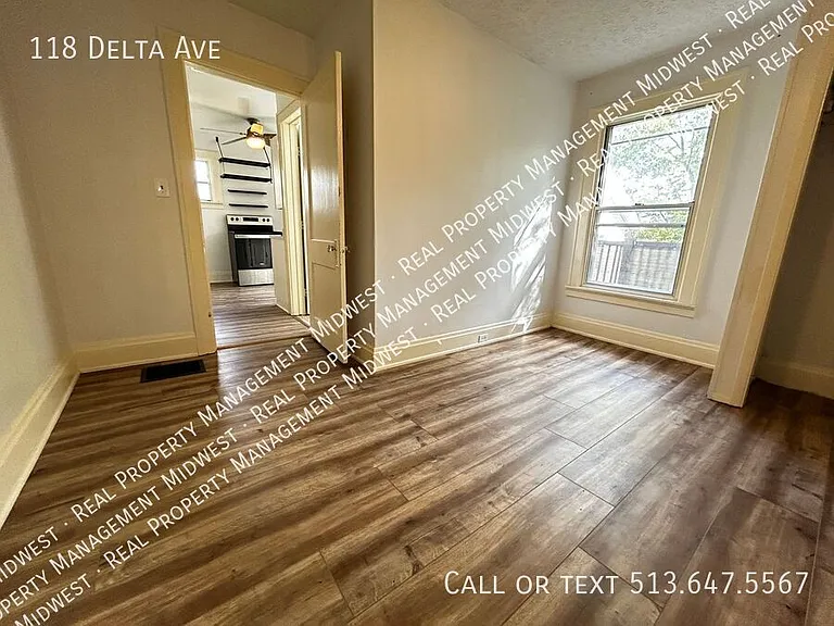 118 Delta Ave — Photo 12