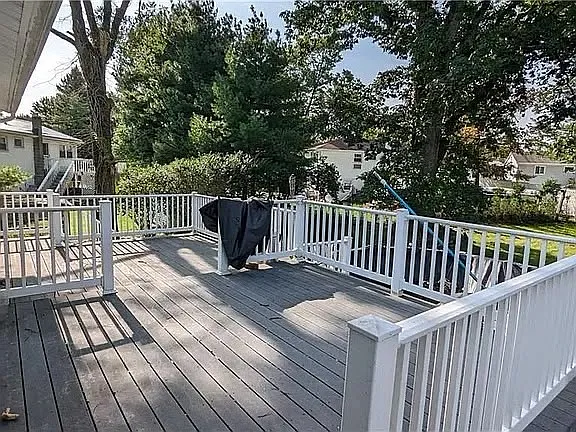 26 Maple Ln #B — Photo 5