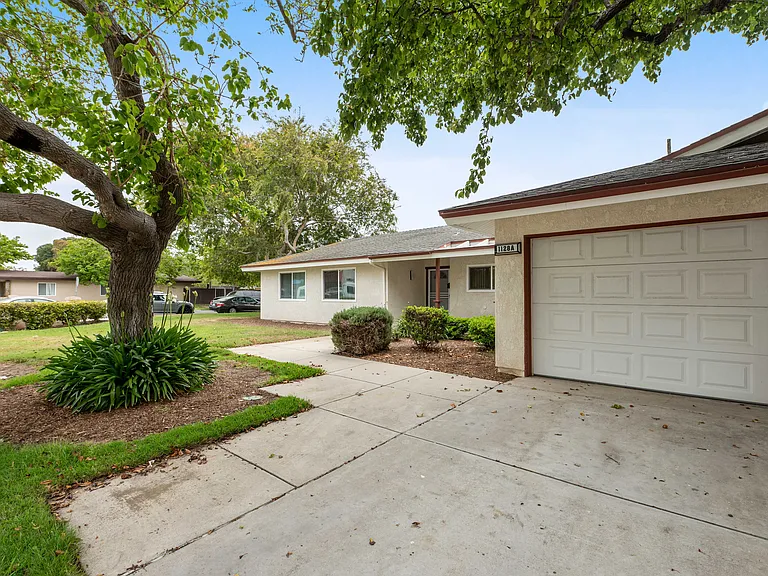Coral Sea Cove - Military Housing — Photo 9