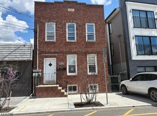 94 Elm Rd, Newark, NJ 07105
