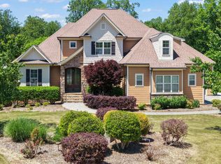 8601 Mangum Hollow Dr, Wake Forest, NC 27587