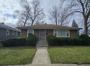 3617 Monroe St, Lansing, IL