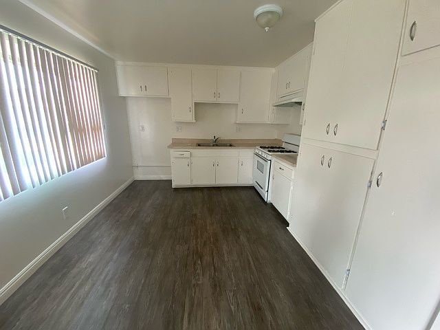 1st image of 12015C Pipeline Ave #12015-C
