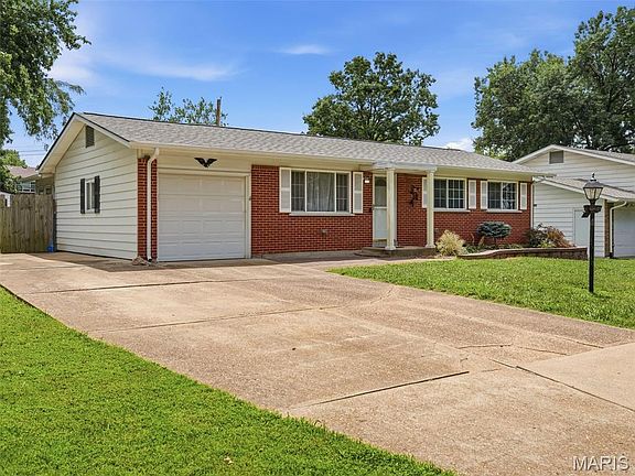 2nd image of 4514 Niagara Dr
