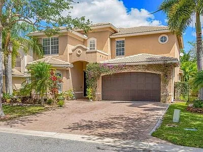 5 bed, 3507 sqft, $5,900 — Photo 3