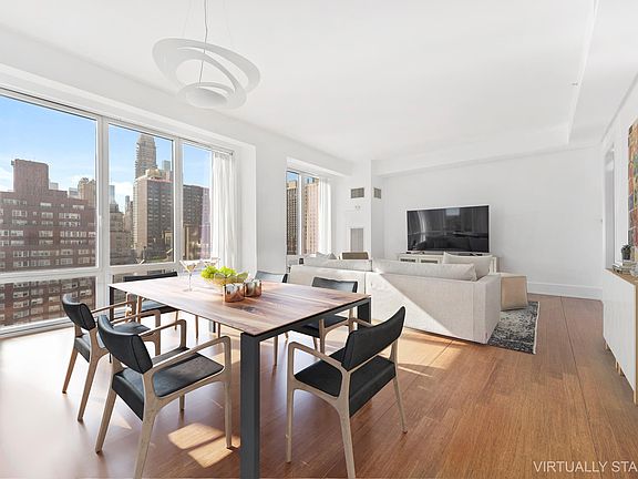 4th image of 255 E 74th St APT 15B