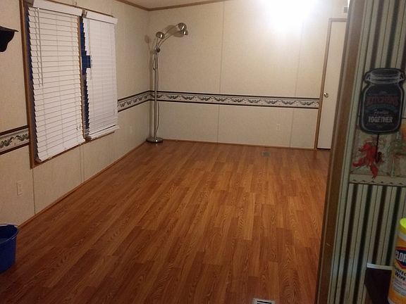 4th image of 171 Griffith Dr