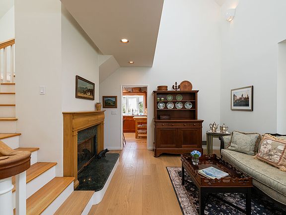 4th image of 12542 Brooklake St
