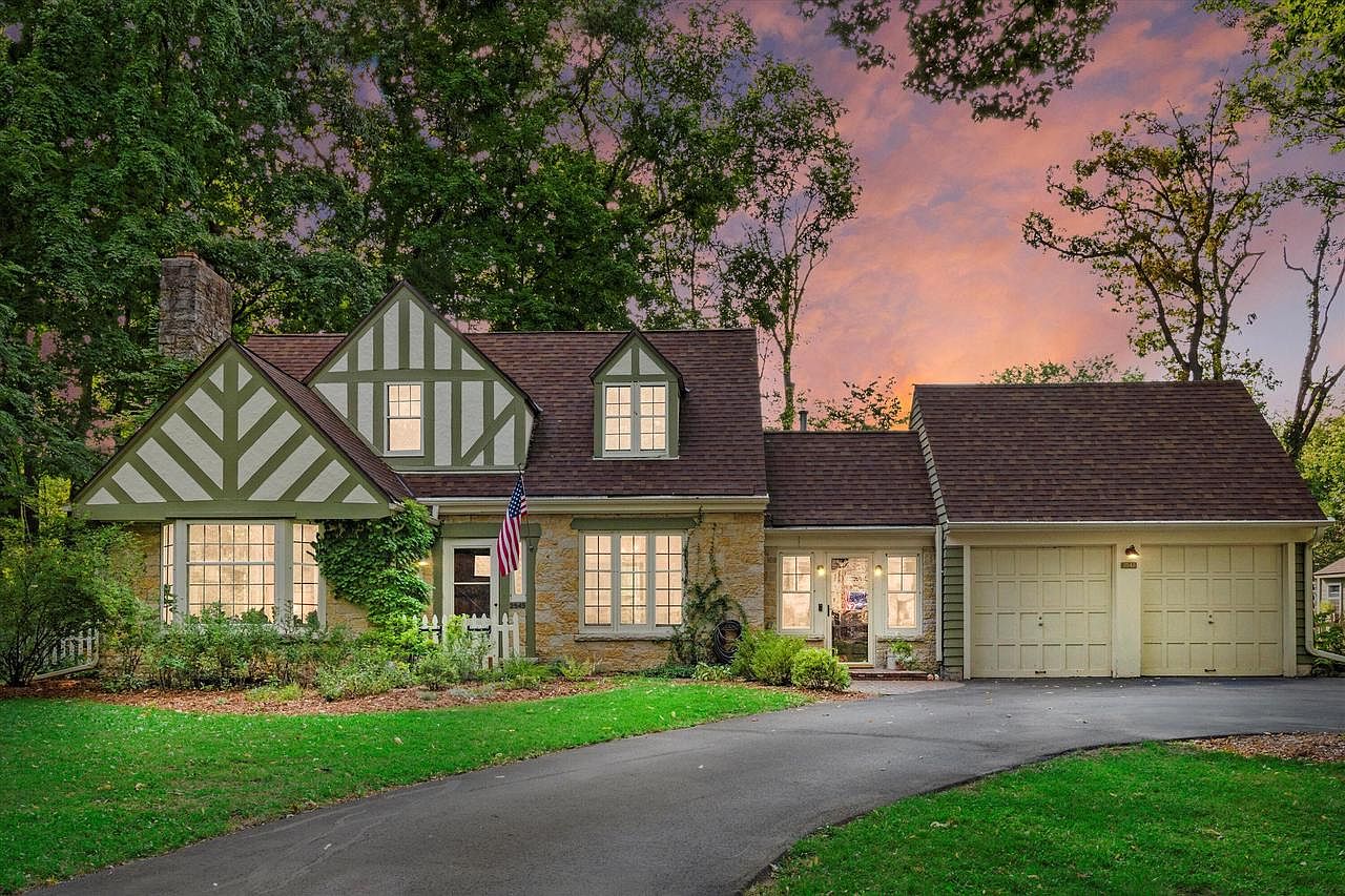 2545 North 120th STREET, Wauwatosa, WI 53226 Zillow