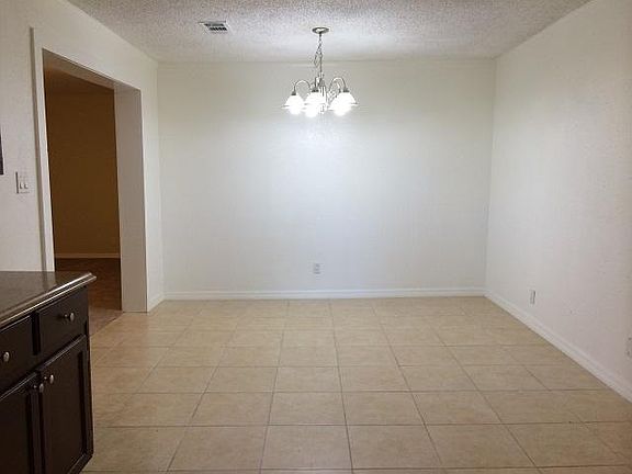 3rd image of 750 N Winter Park Dr