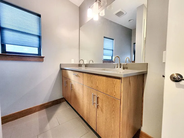 325 Southwind Rd — Photo 20