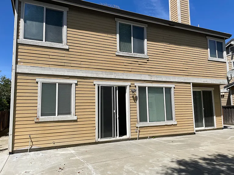 1896 Connor Way — Photo 8