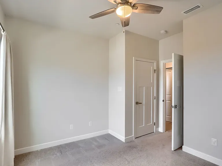 137 Moyer Hill Dr — Photo 27