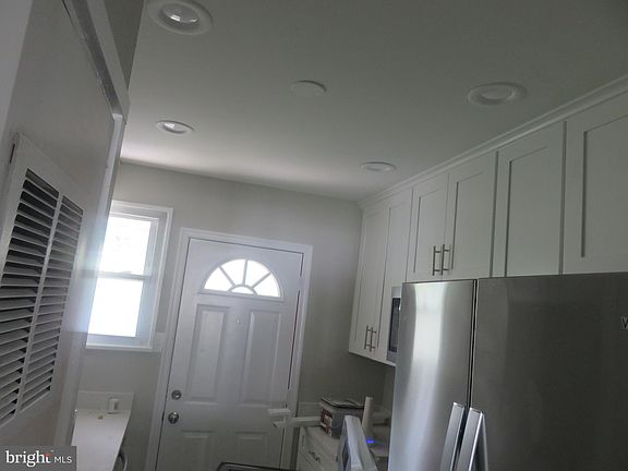 3rd image of 2309 Tuemmler Ave