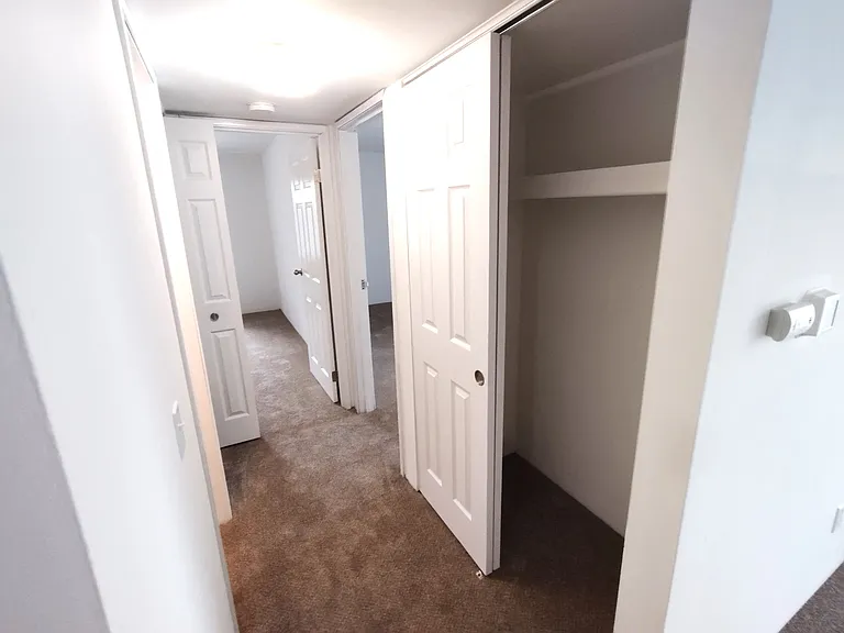 Charter Oaks Apartments — Photo 234