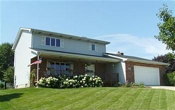 1st image of 11733 W 105th St