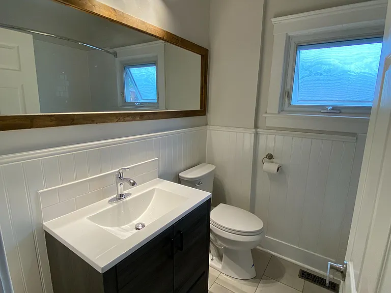 130 Beech St — Photo 13