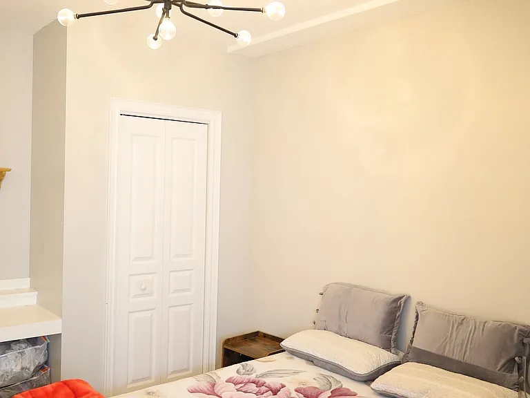 5 Twinberry Cres #LOWER — Photo 4