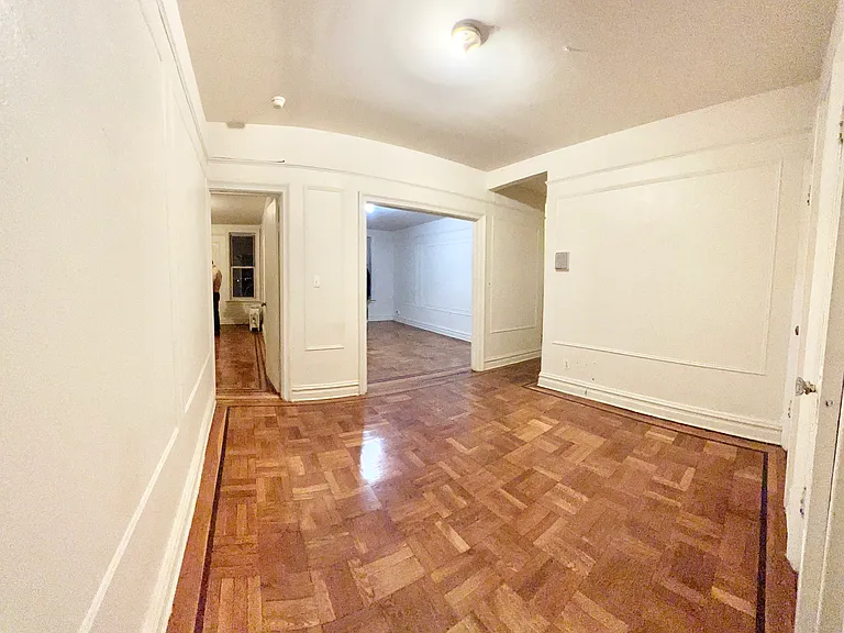 4313 9th Ave #6 — Photo 6