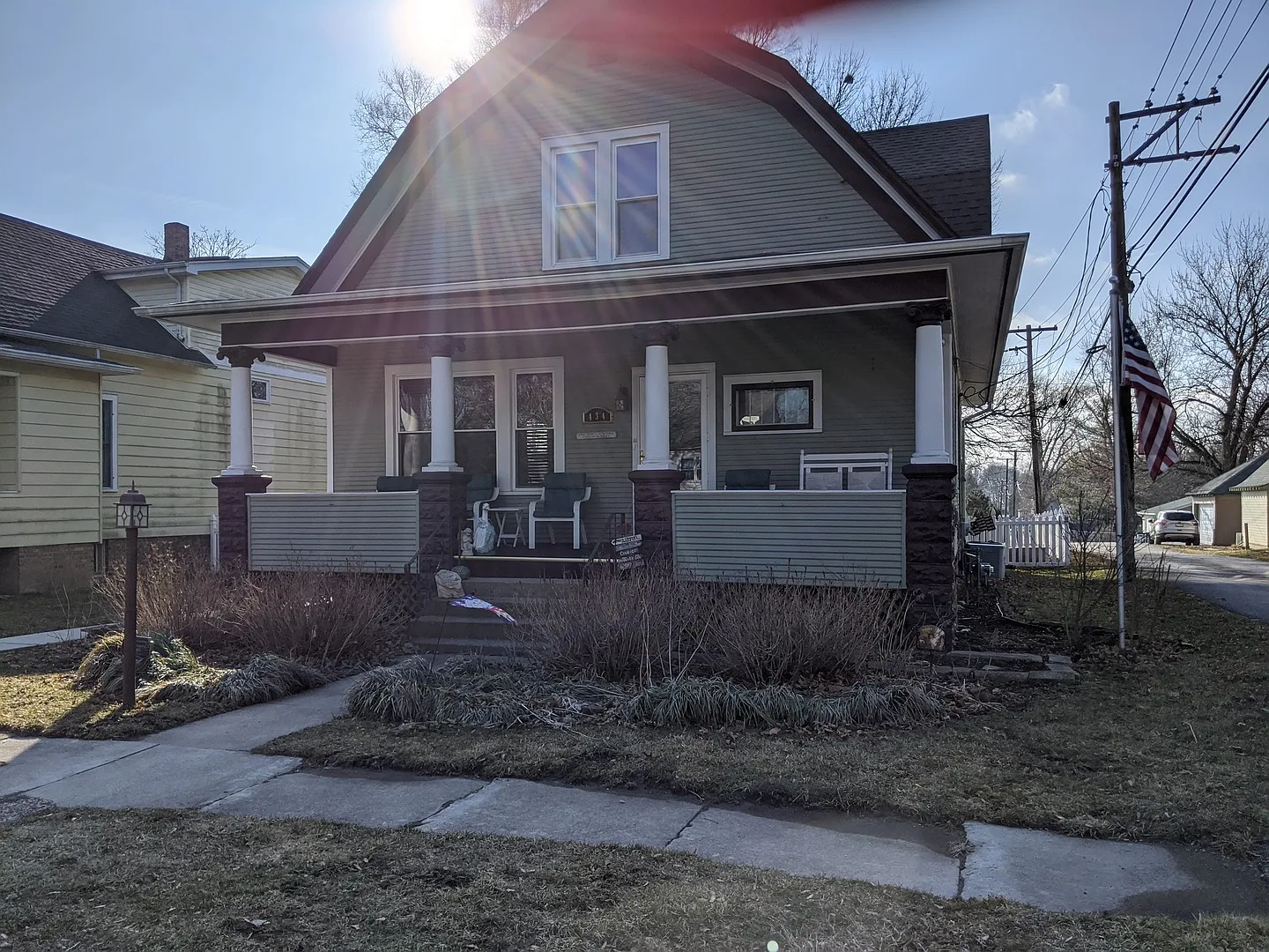 434 Prairie Ave photo 1