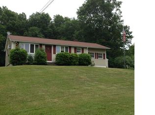 41 Gary School Rd, Putnam, CT 06260