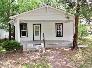 106 Cecil St, Thomasville, GA 31792