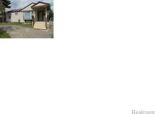 27234 Lucerne Dr, Inkster, MI 48141