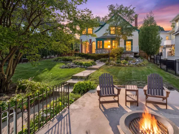 4120 Queen Ave S, Minneapolis, MN 55410