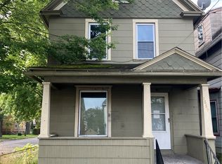1889 Ontario Ave, Niagara Falls, NY 14305