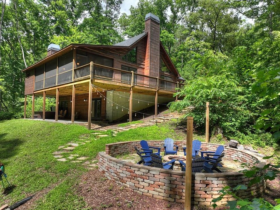 1st image of 200 Forest View Ln