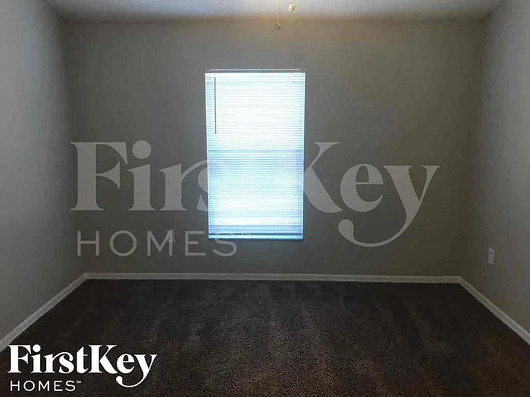 7424 Little Pond Ct — Photo 8