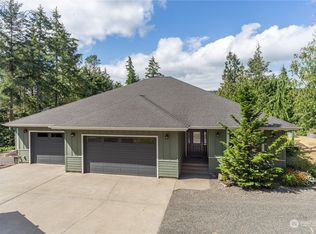 62 Spring Hill Rd, Chimacum, WA 98325
