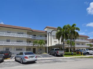4200 Crystal Lake Dr APT 114, Pompano Beach, FL 33064