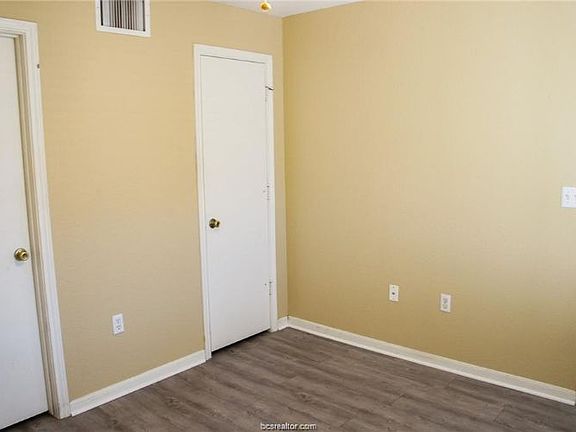 5th image of 301 525th Pkwy