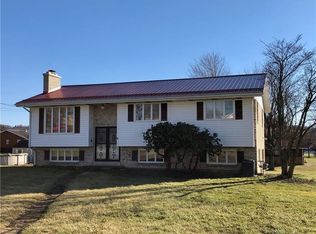 95 Columbia Street Ext, Perryopolis, PA 15473