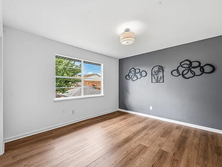 10622 Inwood Dr — Photo 33