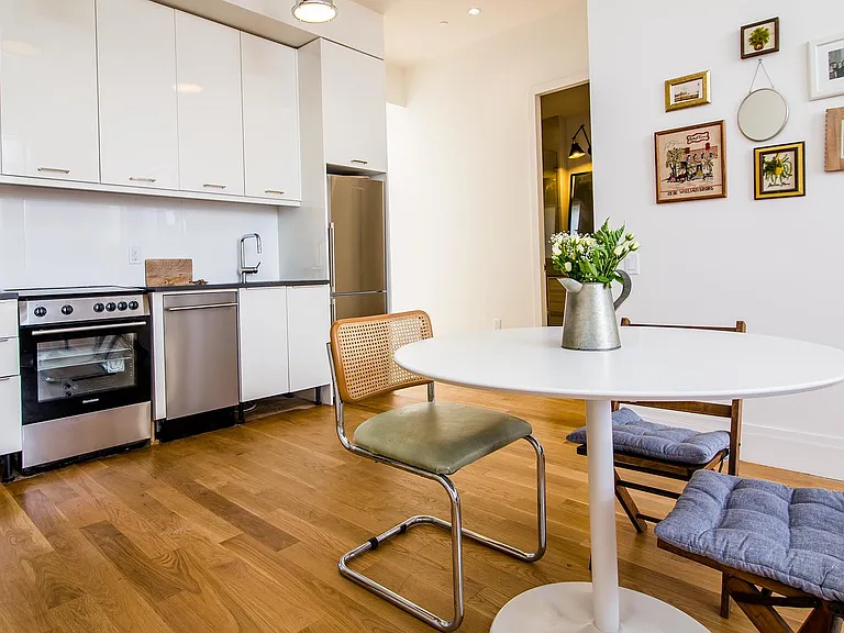 17 Monitor St #3C — Photo 2