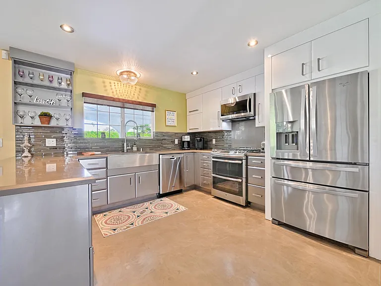 72248 Desert Dr — Photo 17