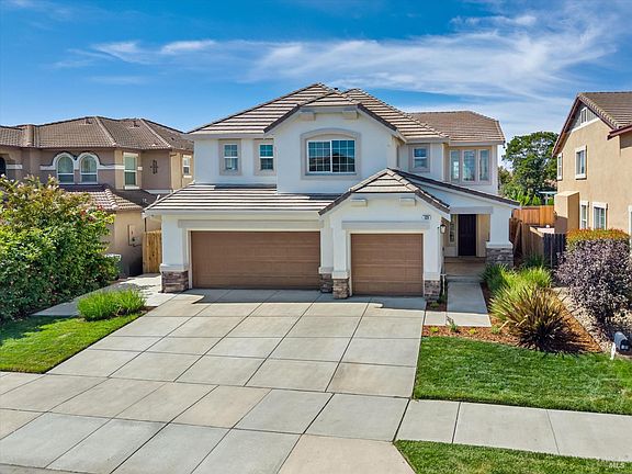 3rd image of 129 Picasso Drive