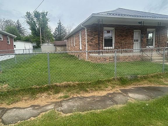 2nd image of 400 Princeton Ave