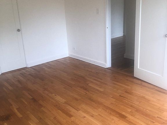 2nd image of 8208 135th St