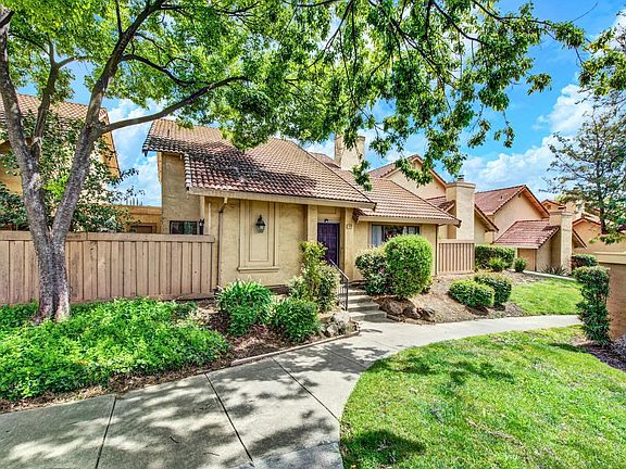 2nd image of 59 Del Prado Circle