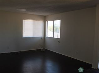 822 E Colden Ave, Los Angeles, CA 90002