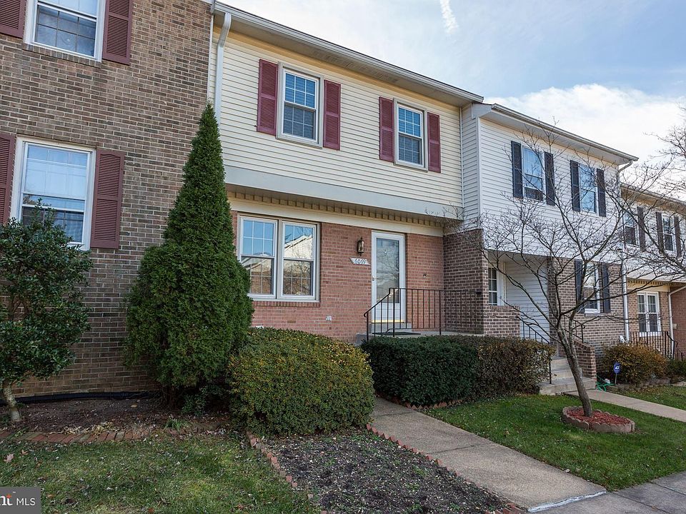 1st image of 6069 Crown Royal Cir