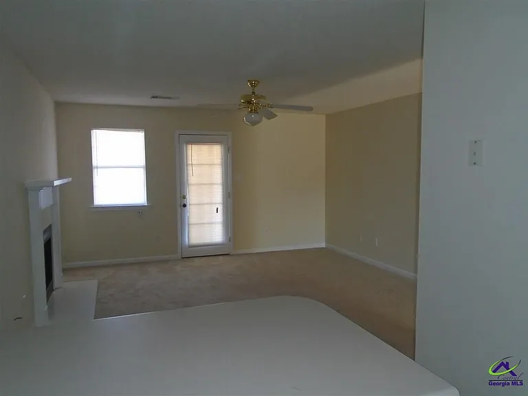 120 Chadwyck Cir — Photo 5
