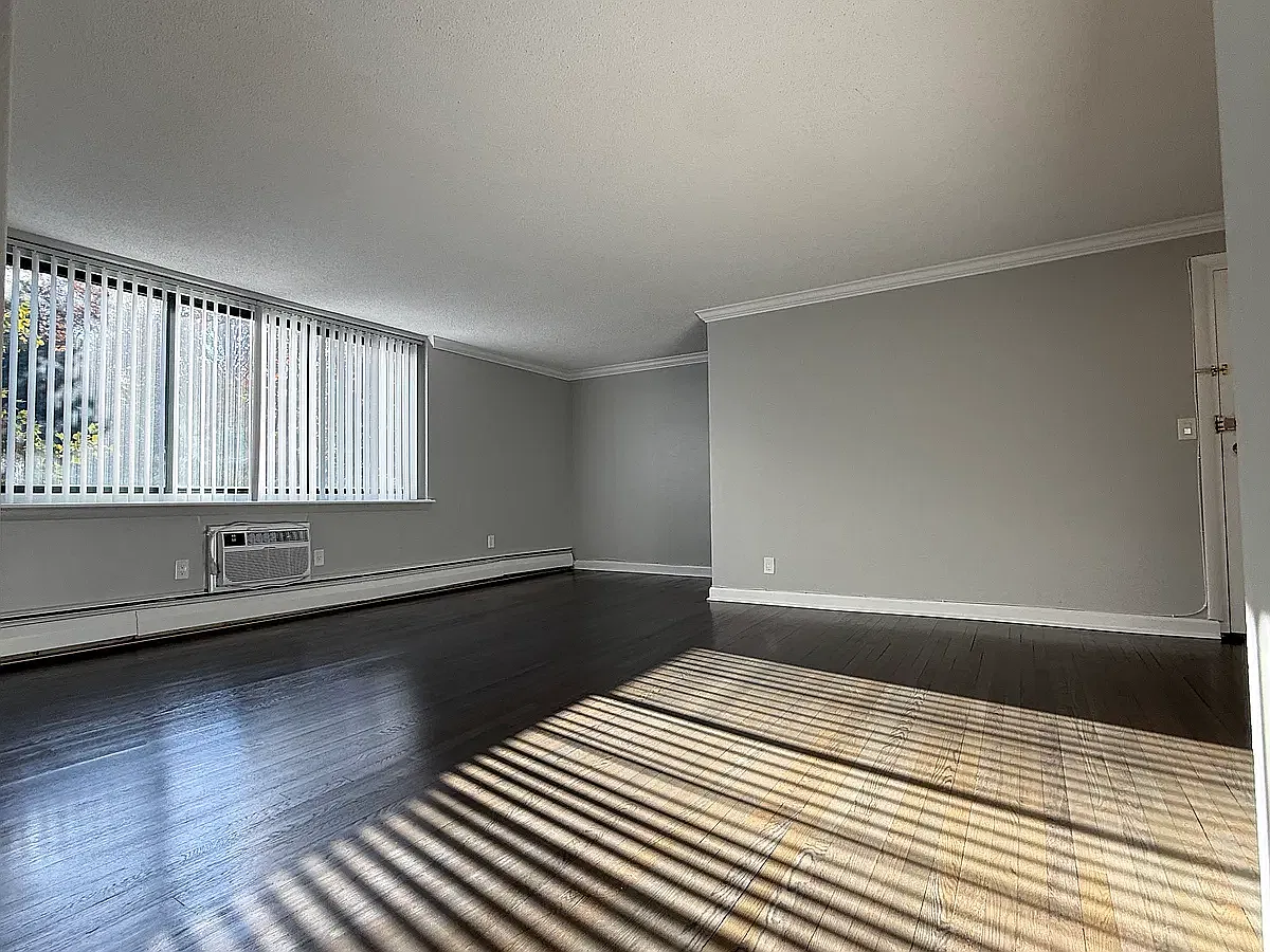 2 bed, 1175 sqft, $3,980 — Photo 4