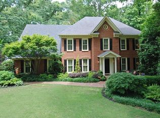 7440 Stoneykirk Close, Sandy Springs, GA 30350