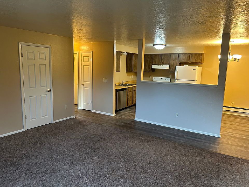 Living room/kitchen